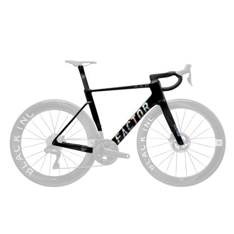FACTOR OSTRO V.A.M. Gloss Chrome - Premium Kadroset (Kadro, Black Inc Aero Tek Parça Gidon, Sele Borusu, CeramicSpeed Orta Göbek ve Furş Seti)