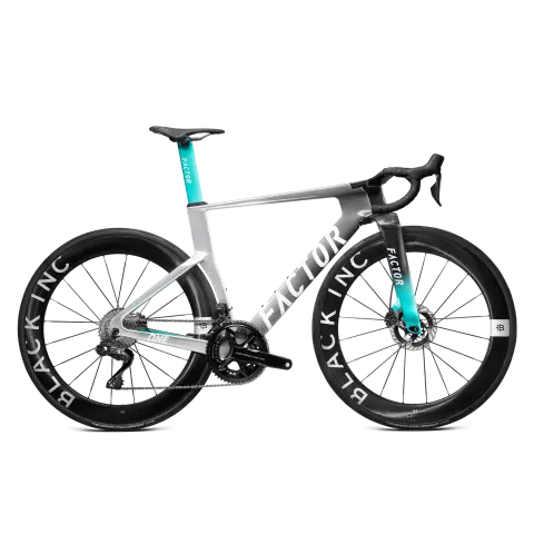 FACTOR ONE Silverstone - Shimano Ultegra + Black Inc 62